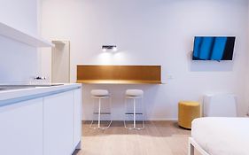 Easyhomes-City Centre Suites